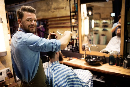 Barber image for MIL128 Barbearia