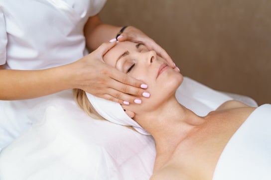 Beauty Salon image for Glam Beauty Bar & Skin Clinic